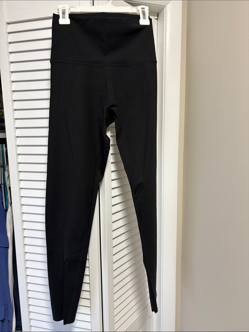 Aerie Offline Black 7/8 High-Rise Leggings - M